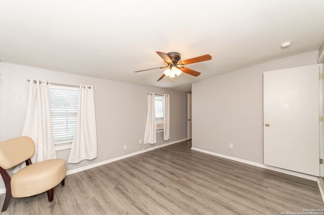 2401 COUNTY ROAD 343, Hondo, TX 78861