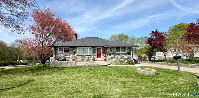 1012 Bunker Hill Avenue, Waterbury, CT 06708