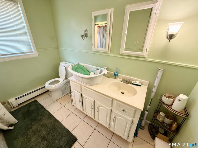 1012 Bunker Hill Avenue, Waterbury, CT 06708