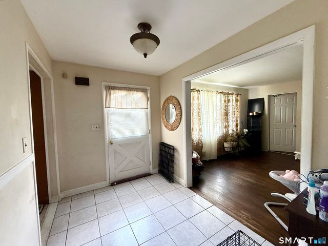 1012 Bunker Hill Avenue, Waterbury, CT 06708