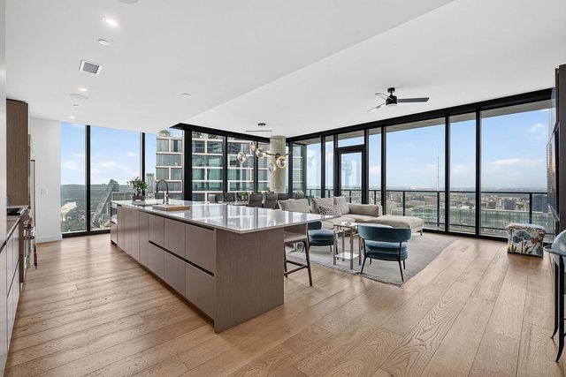 610 Davis ST 4504, Austin, TX 78701