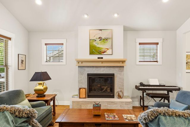 550 Windsong Way, Medford, OR 97504