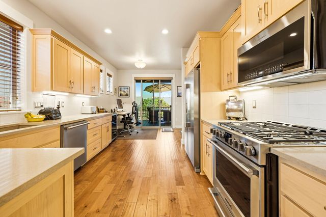 550 Windsong Way, Medford, OR 97504
