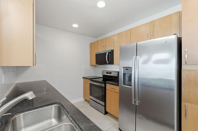 300 S Australian Avenue 1204, West Palm Beach, FL 33401