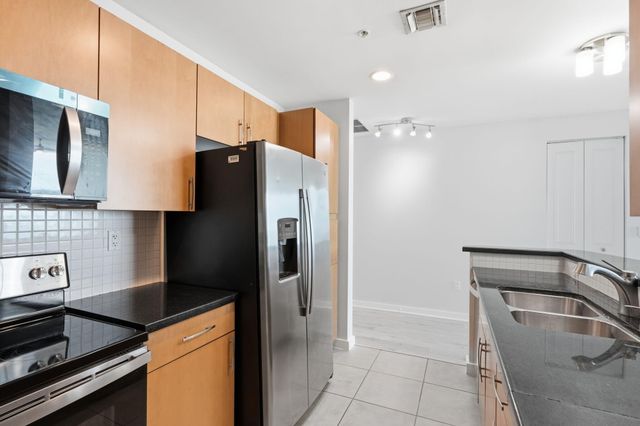 300 S Australian Avenue 1204, West Palm Beach, FL 33401