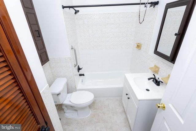 4243 FROST ST, Philadelphia, PA 19136