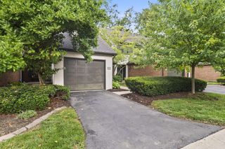 6752 Willow Grove Place E, Dublin, OH 43017