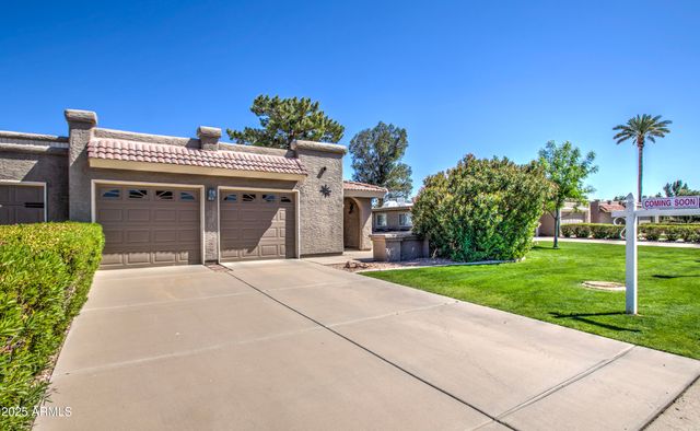 25273 S BERRY BROOK Drive, Sun Lakes, AZ 85248