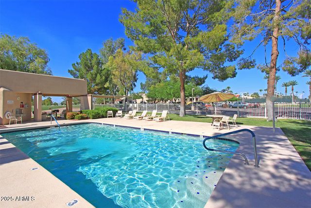 25273 S BERRY BROOK Drive, Sun Lakes, AZ 85248