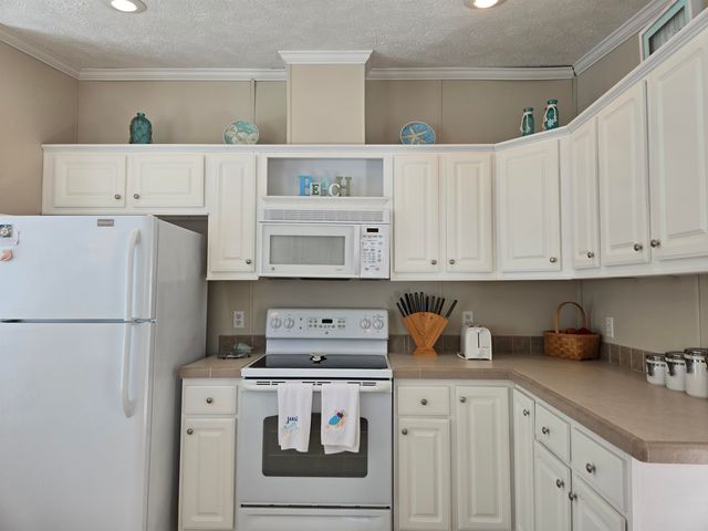 337 Clam Shell Circle, Murrells Inlet, SC 29576