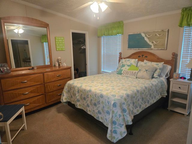 337 Clam Shell Circle, Murrells Inlet, SC 29576