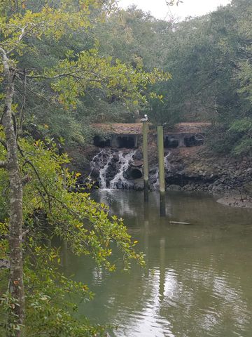 337 Clam Shell Circle, Murrells Inlet, SC 29576