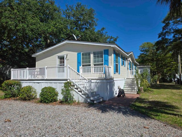 337 Clam Shell Circle, Murrells Inlet, SC 29576