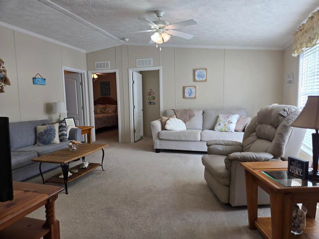 337 Clam Shell Circle, Murrells Inlet, SC 29576