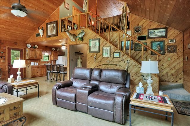 4073 E Fm 852, Winnsboro, TX 75494