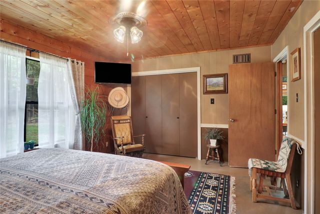 4073 E Fm 852, Winnsboro, TX 75494