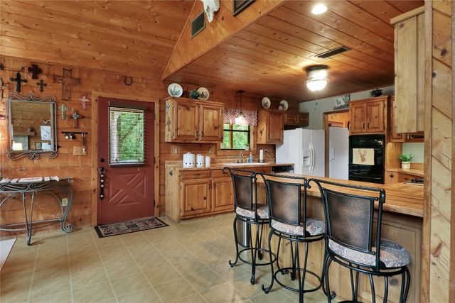 4073 E Fm 852, Winnsboro, TX 75494
