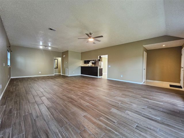 13327 Bridgewalk Lane, Houston, TX 77041