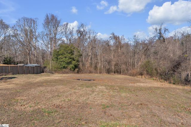 1949 Old Grove Road, Piedmont, SC 29673