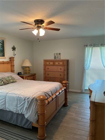 1421 Thornhill Lane, Sebastian, FL 32958