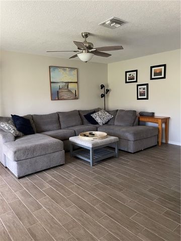 1421 Thornhill Lane, Sebastian, FL 32958