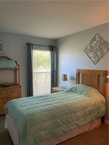 1421 Thornhill Lane, Sebastian, FL 32958