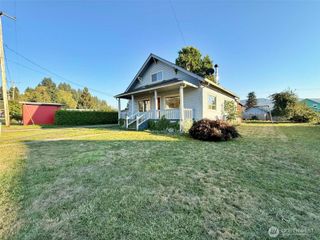 219 Mossyrock Avenue, Mossyrock, WA 98564