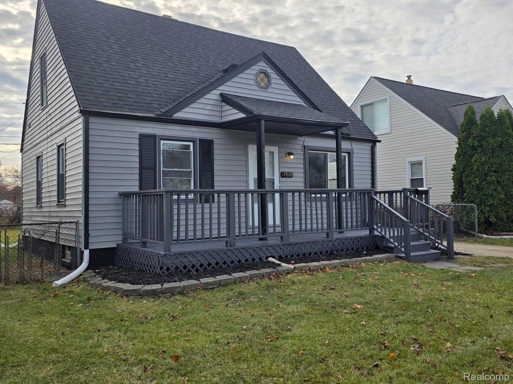 19820 Avalon Street, St. Clair Shores, MI 48080