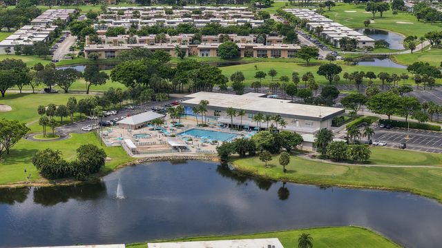 541 BURGUNDY L 541, Delray Beach, FL 33484