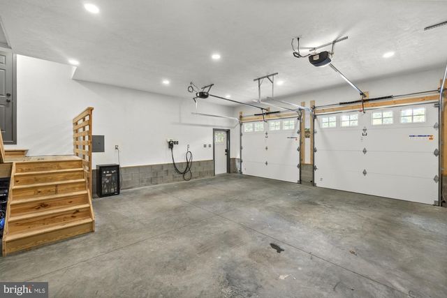174 MAIN ST, Arendtsville, PA 17303