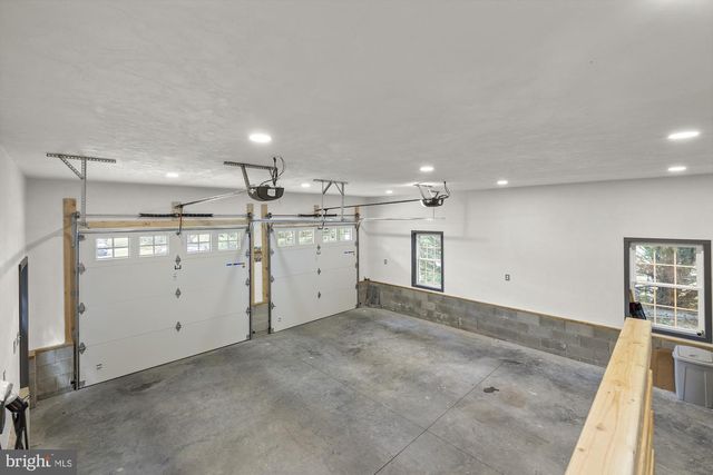 174 MAIN ST, Arendtsville, PA 17303
