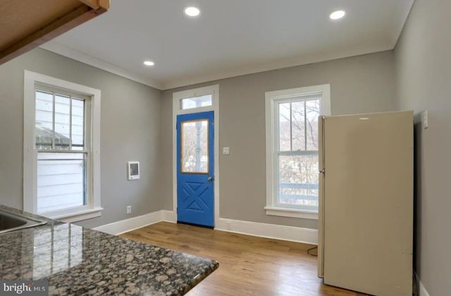 1339 W SPRUCE ST, Coal Township, PA 17866