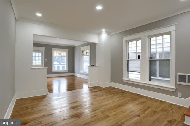 1339 W SPRUCE ST, Coal Township, PA 17866