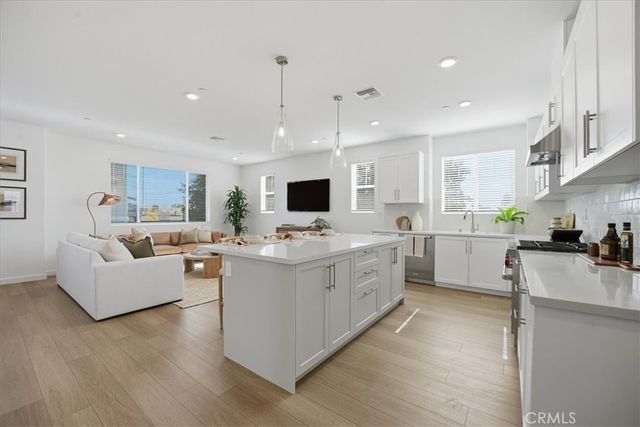 2380 Haley Point Drive 104, Ventura, CA 93003