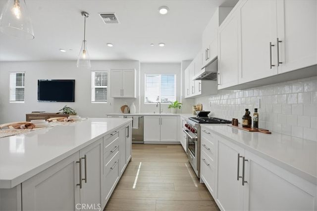 2380 Haley Point Drive 104, Ventura, CA 93003