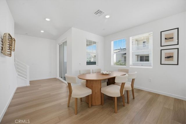 2380 Haley Point Drive 104, Ventura, CA 93003