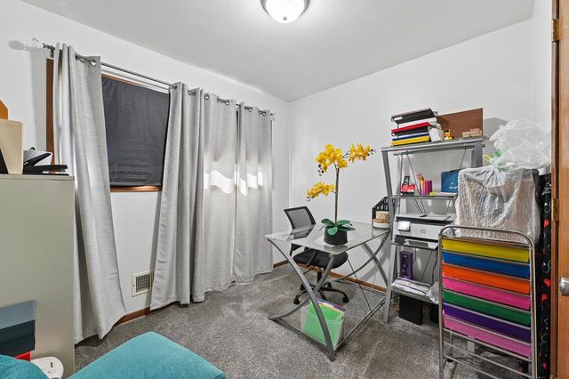 3733 S 80th STREET, Milwaukee, WI 53220