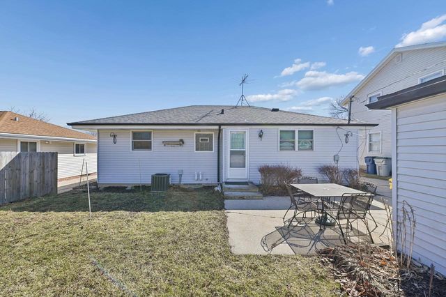 3733 S 80th STREET, Milwaukee, WI 53220