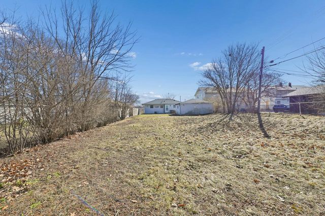 3733 S 80th STREET, Milwaukee, WI 53220