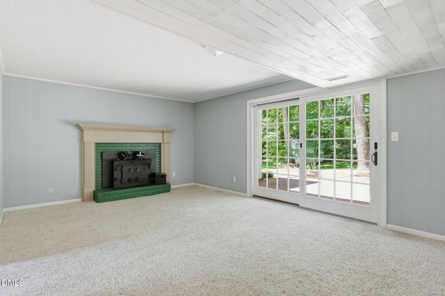 6725 W Lake Anne Drive, Raleigh, NC 27612