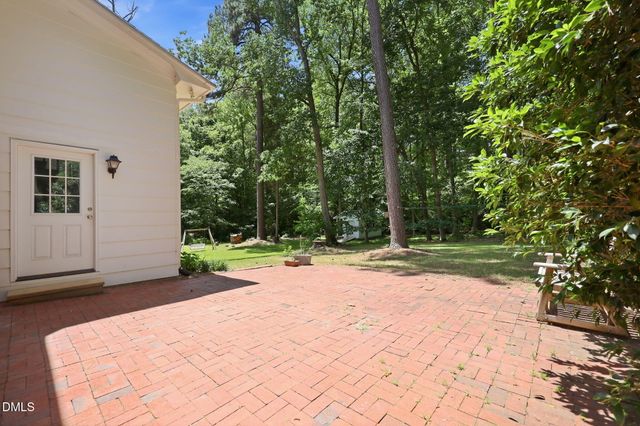 6725 W Lake Anne Drive, Raleigh, NC 27612
