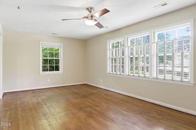 6725 W Lake Anne Drive, Raleigh, NC 27612