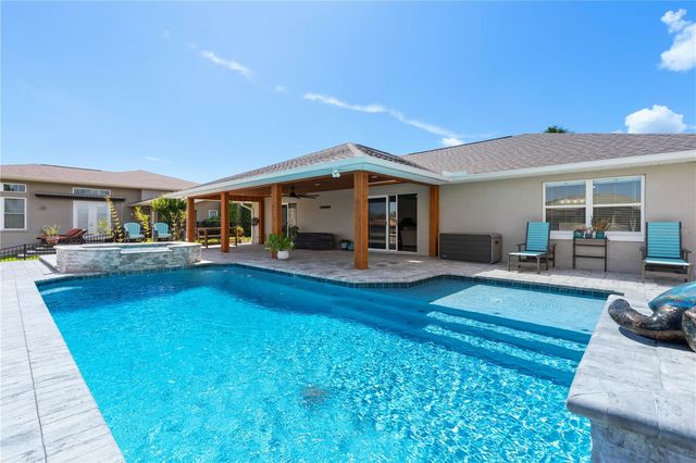 13 FLAMETREE COURT, Palm Coast, FL 32137
