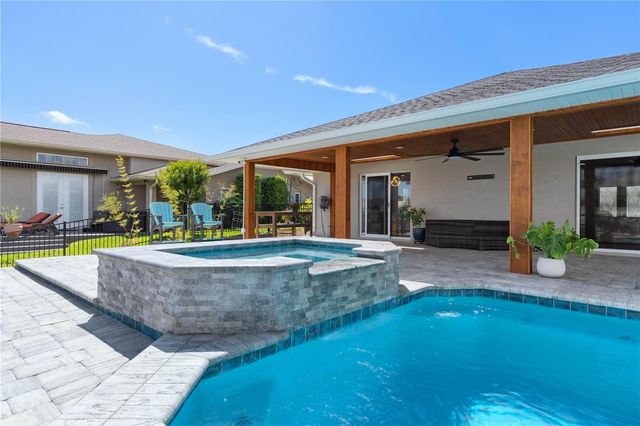 13 FLAMETREE COURT, Palm Coast, FL 32137