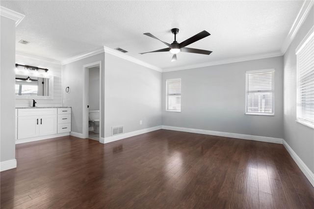 13 FLAMETREE COURT, Palm Coast, FL 32137