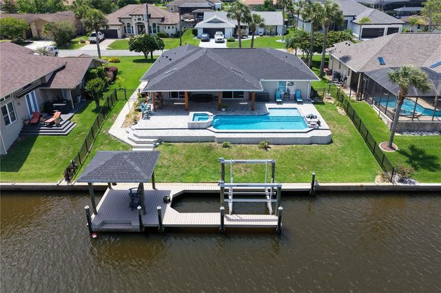 13 FLAMETREE COURT, Palm Coast, FL 32137