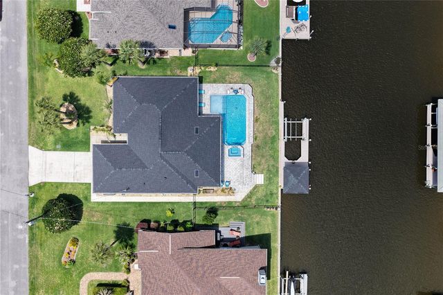 13 FLAMETREE COURT, Palm Coast, FL 32137