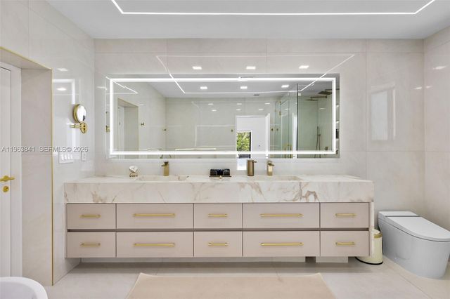 1117 Adams St, Hollywood, FL 33019