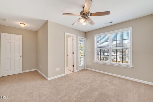 110 Gatwick Court, Clayton, NC 27520