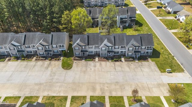 110 Gatwick Court, Clayton, NC 27520